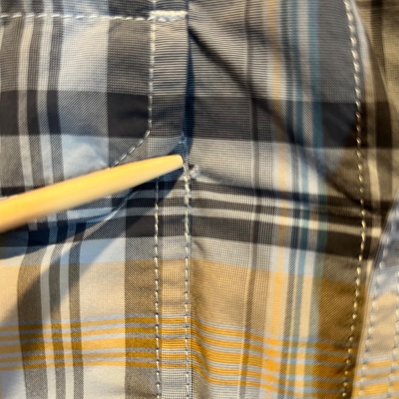 Prana Mens Short Sleeve Plaid Button Up Size Medium Organic Cotton Blend Outdoor - Picture 2 of 10